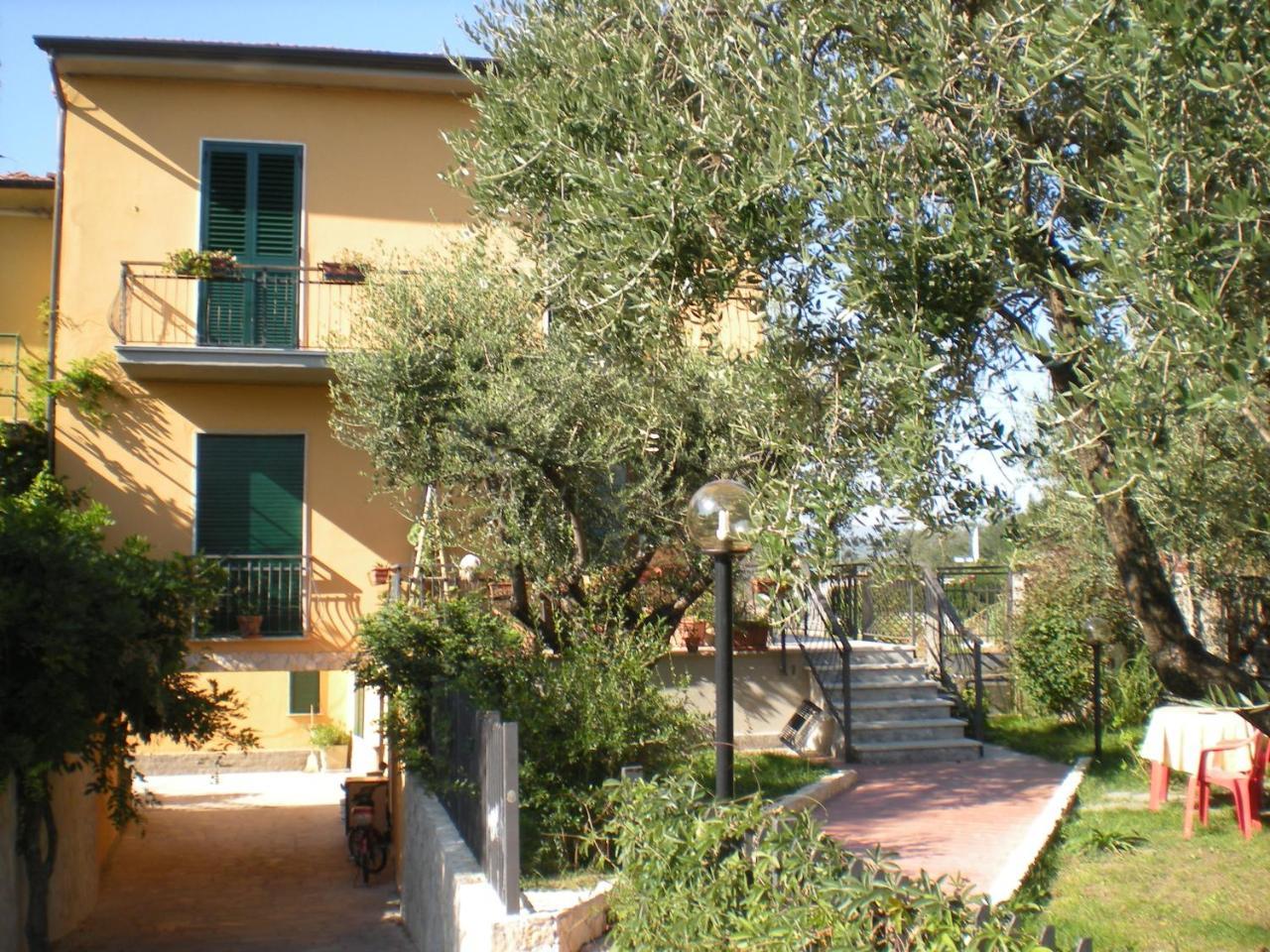 B&B Al Calcandola Sarzana Exterior foto